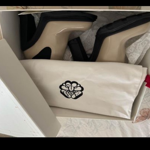 Alexander McQueen boots size 38 - Picture 5 of 6